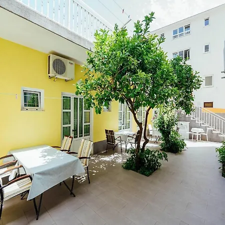 Tina 3 Apartment Baška Voda